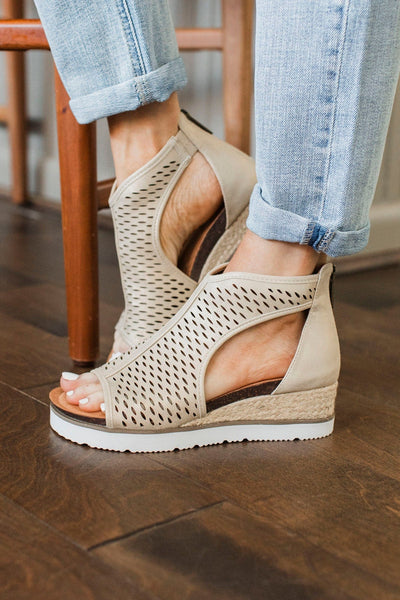 Sugar hot sale wedge sandals