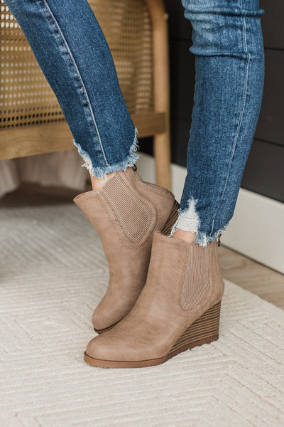 Ugg sales faye bootie