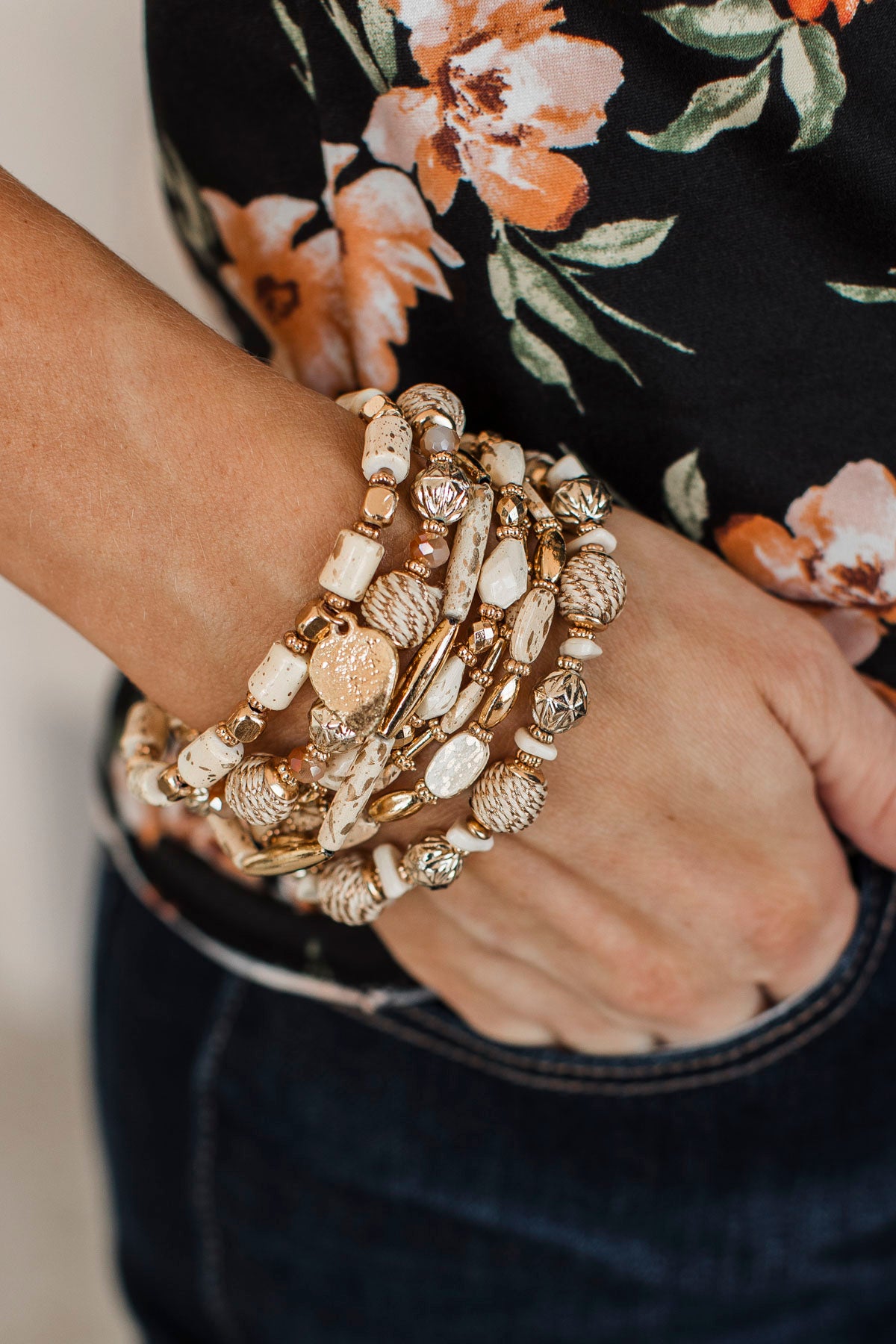 Iconic Style Beaded Bracelet Set- Ivory & Gold