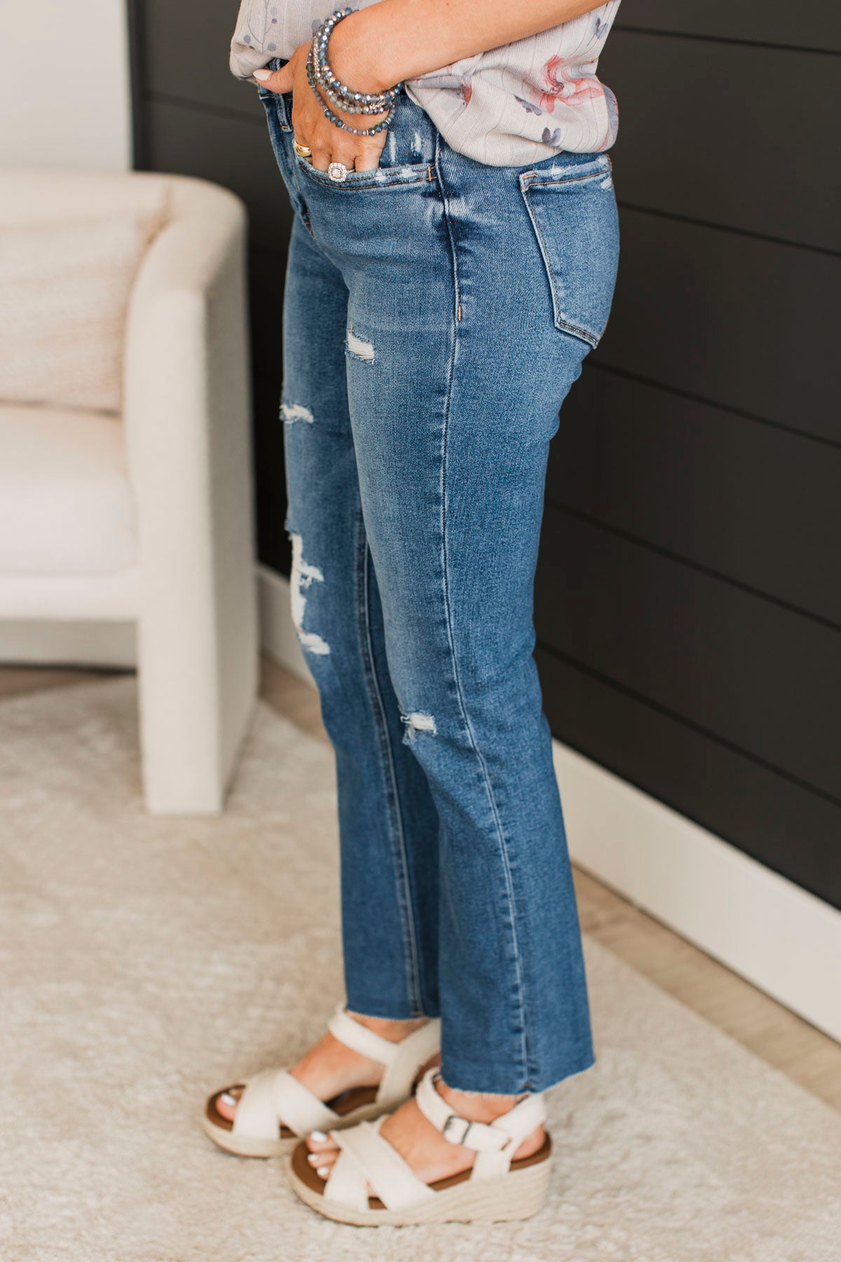 Vervet Slim Straight Jeans- Freida Wash