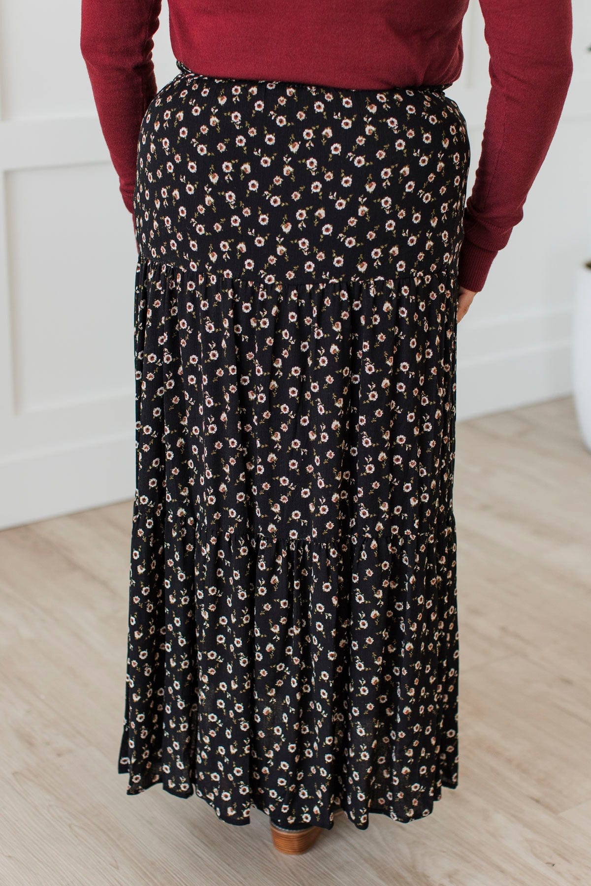 Decidedly Perfect Floral Skirt- Black