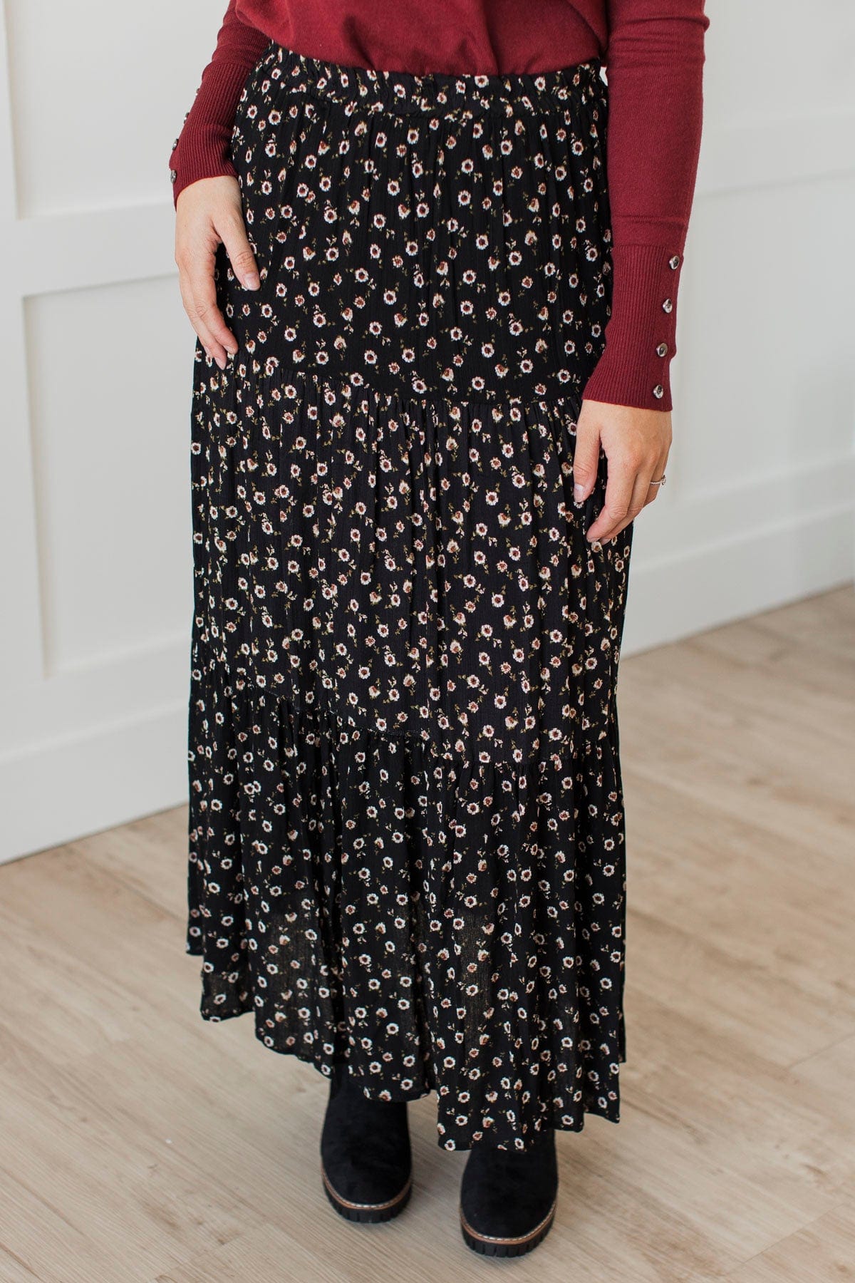 Decidedly Perfect Floral Skirt- Black