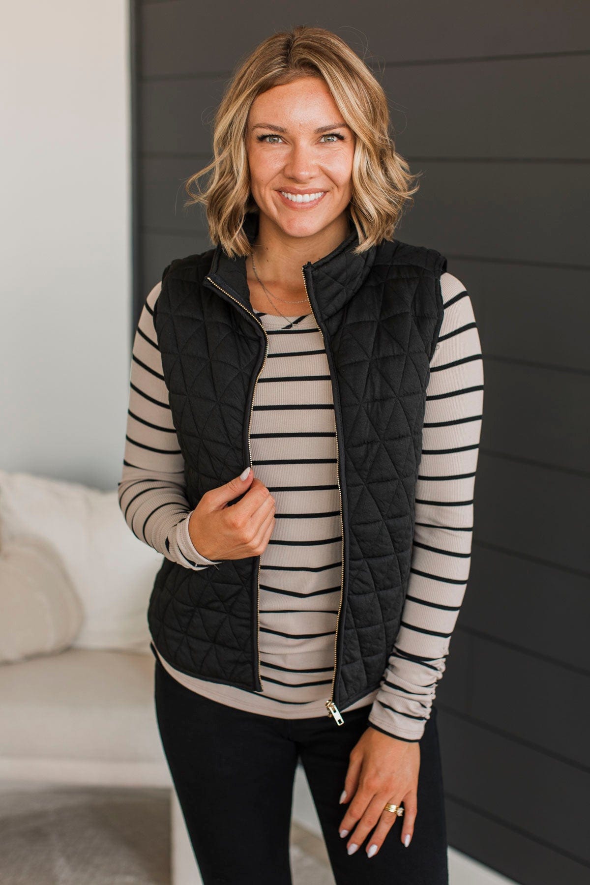 Beyond Comparison Puffer Vest- Black