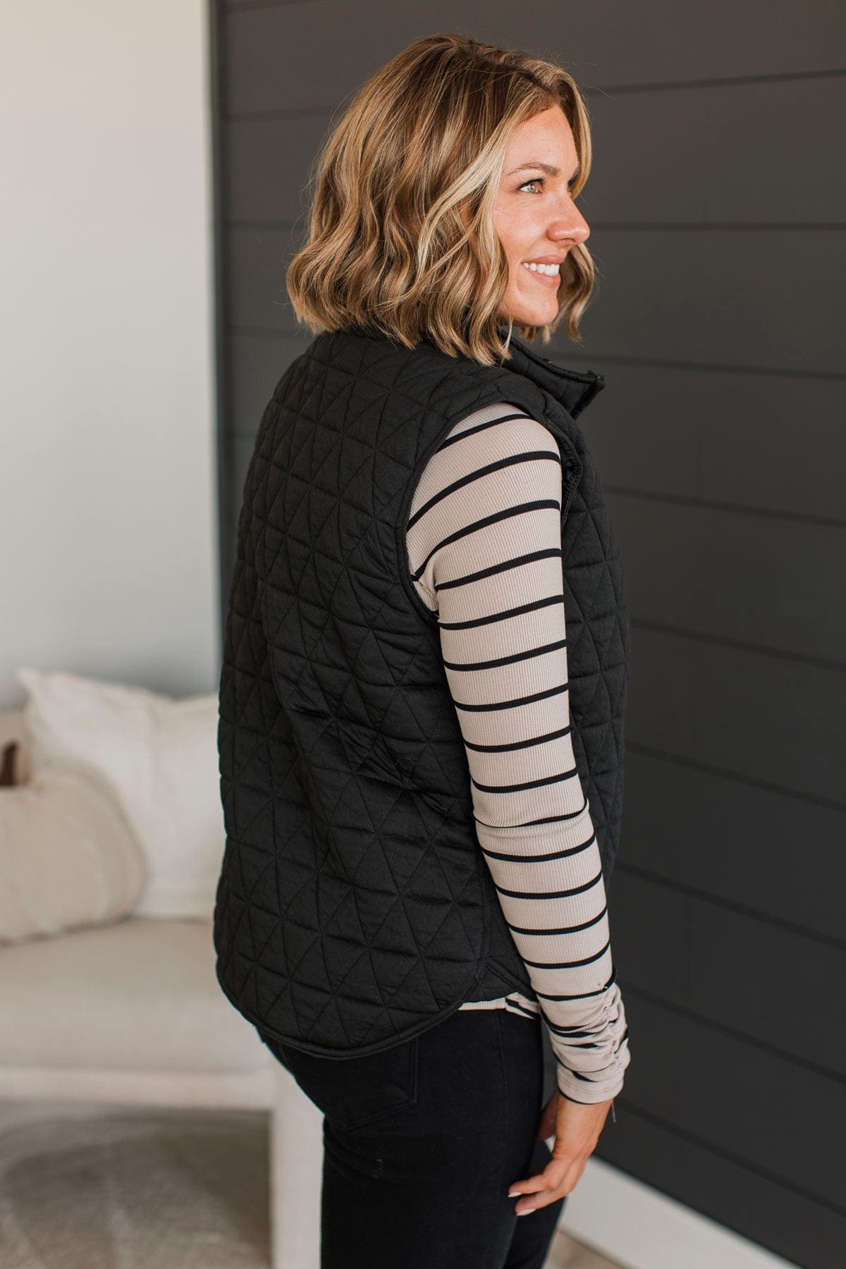 Beyond Comparison Puffer Vest- Black