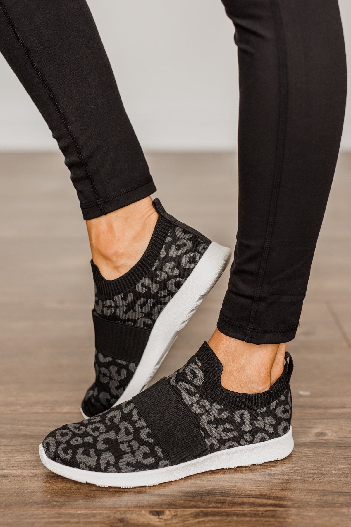 Not Rated Jia Sneakers Black Leopard Print