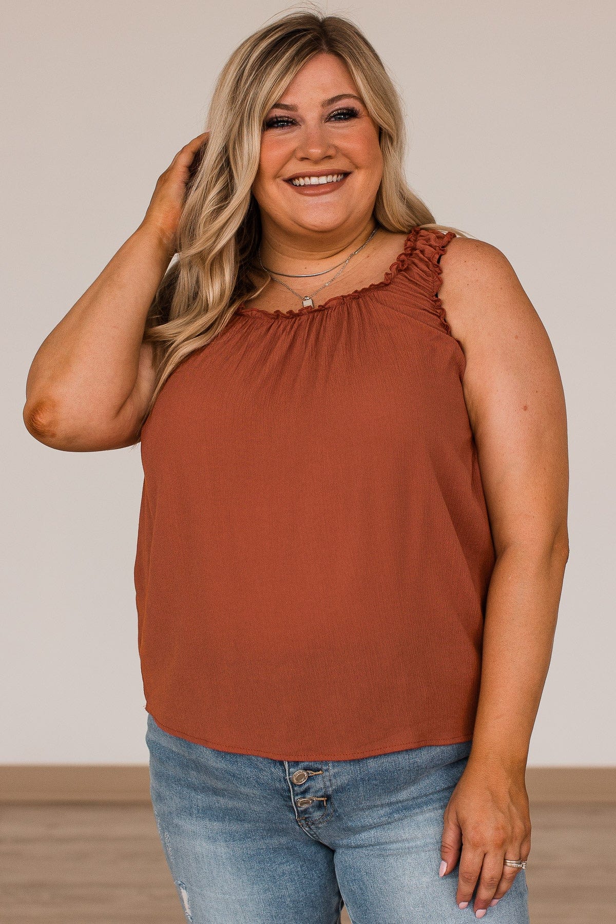 Outlet Rust ruffled tank top