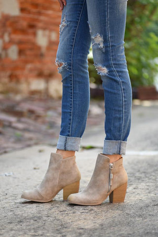 Taupe ankle clearance booties outfit