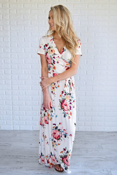 With or Without You Maxi Dress – The Pulse Boutique
