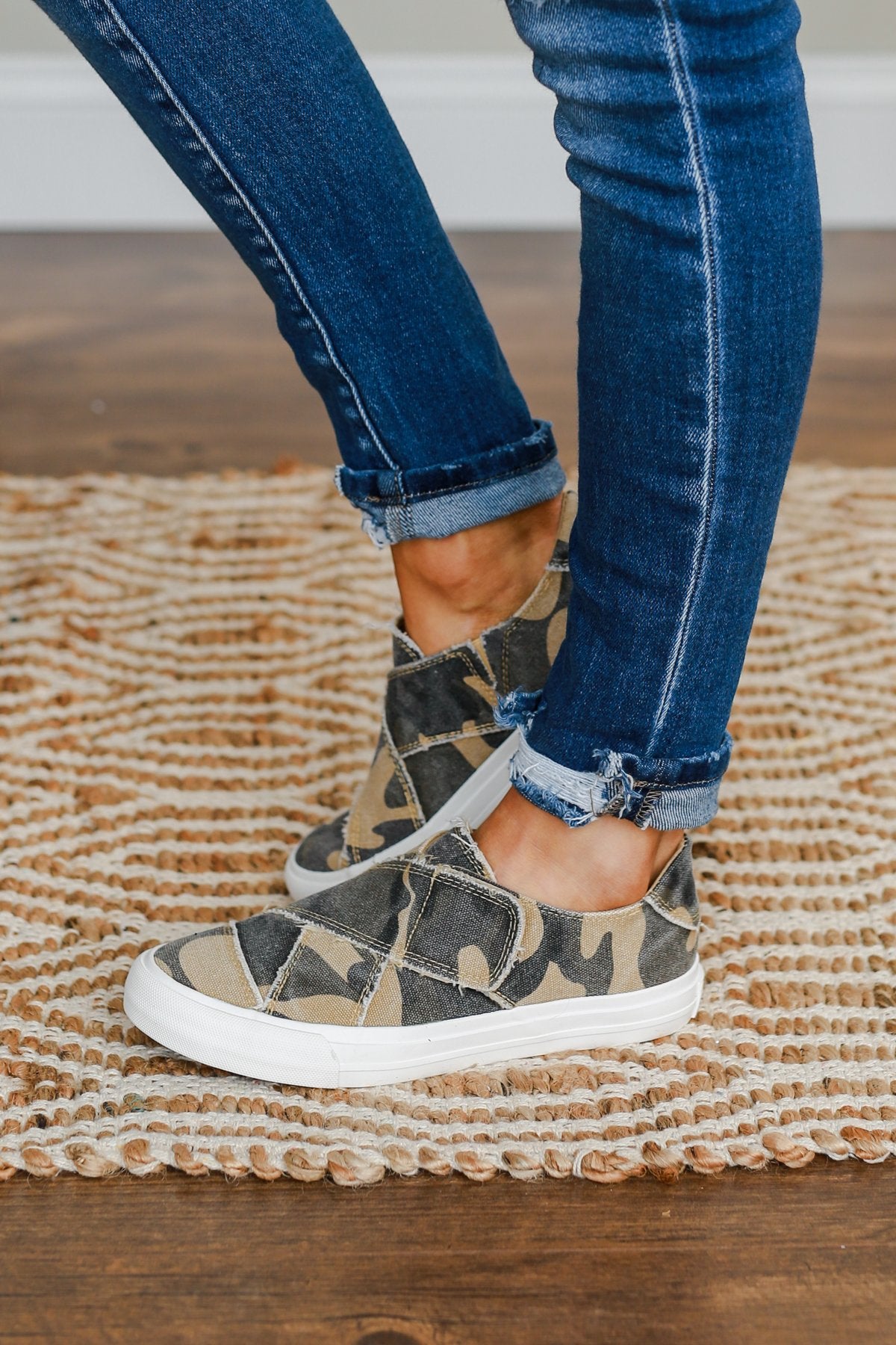 Gypsy Jazz Ivette Sneakers- Camo – The Pulse Boutique