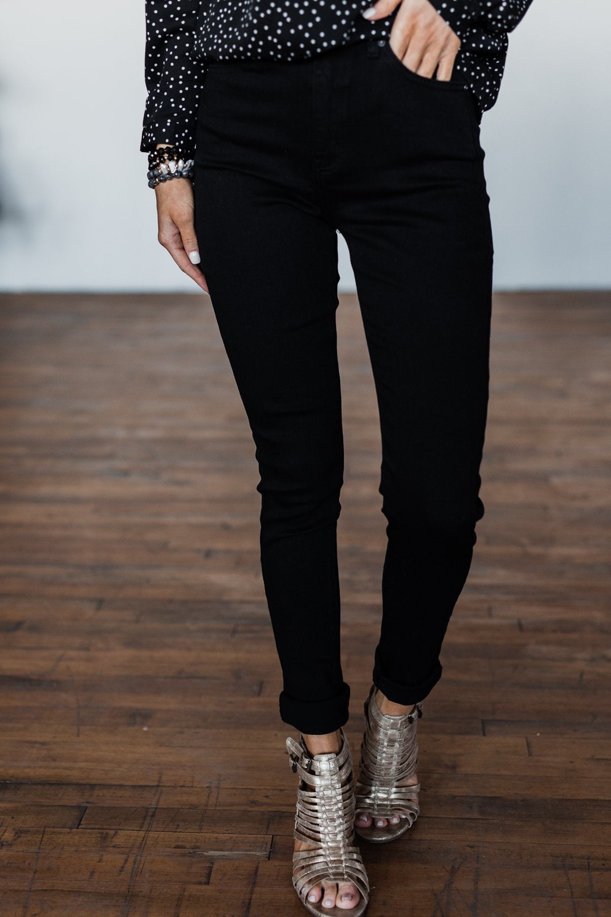 KanCan Skinny Jeans- Mindy Wash – The Pulse Boutique