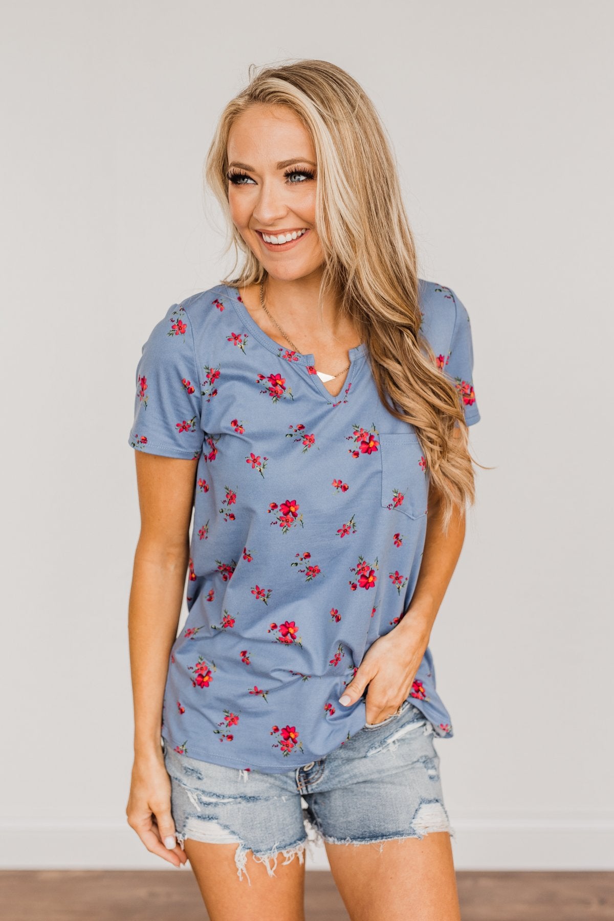 Botanical Beauty Floral Notch Pocket Top- Dusty Blue