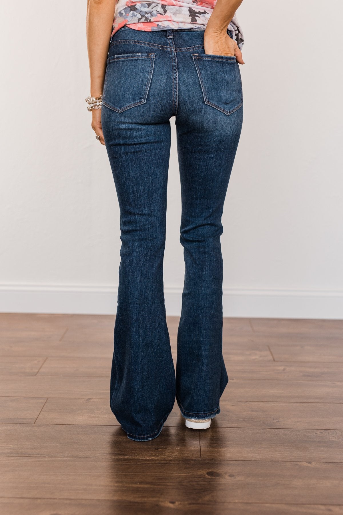 Vervet Mid-Rise Flare Jeans- Elizabeth Wash