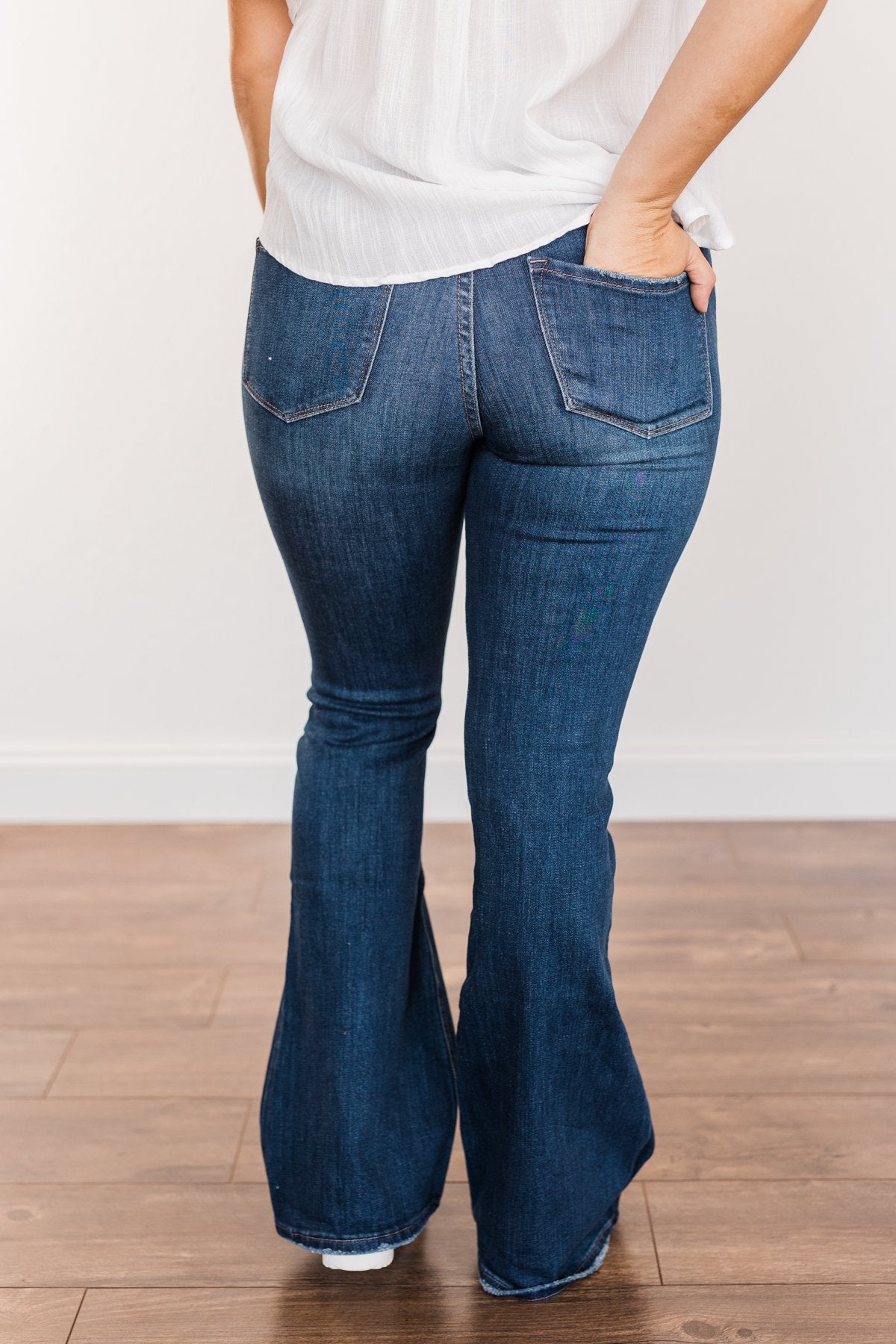 Vervet Mid-Rise Flare Jeans- Elizabeth Wash