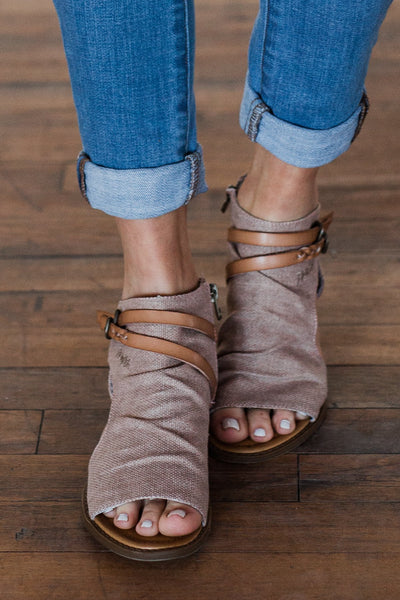 Blowfish Blumoon Sandals- Desert Rose – The Pulse Boutique