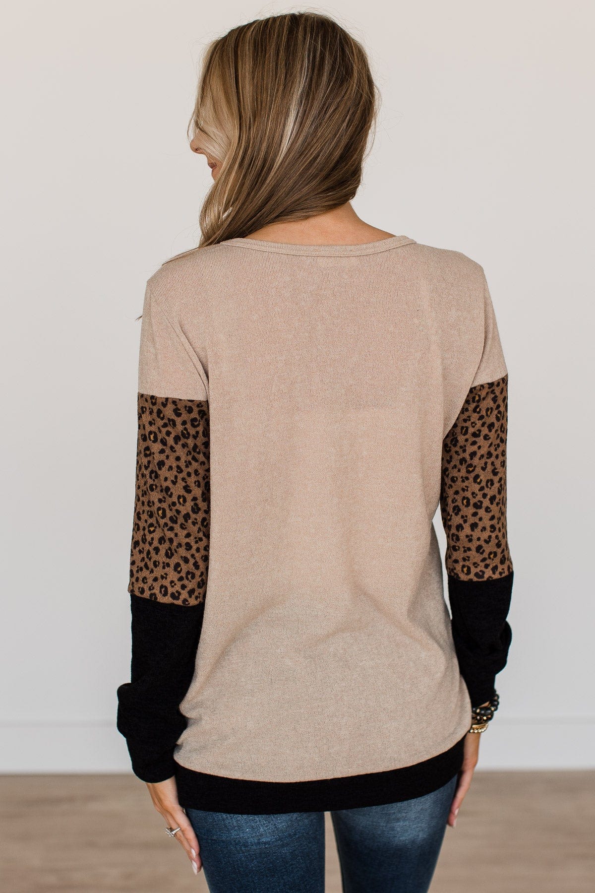 Looking Alive Long Sleeve Top- Beige & Black