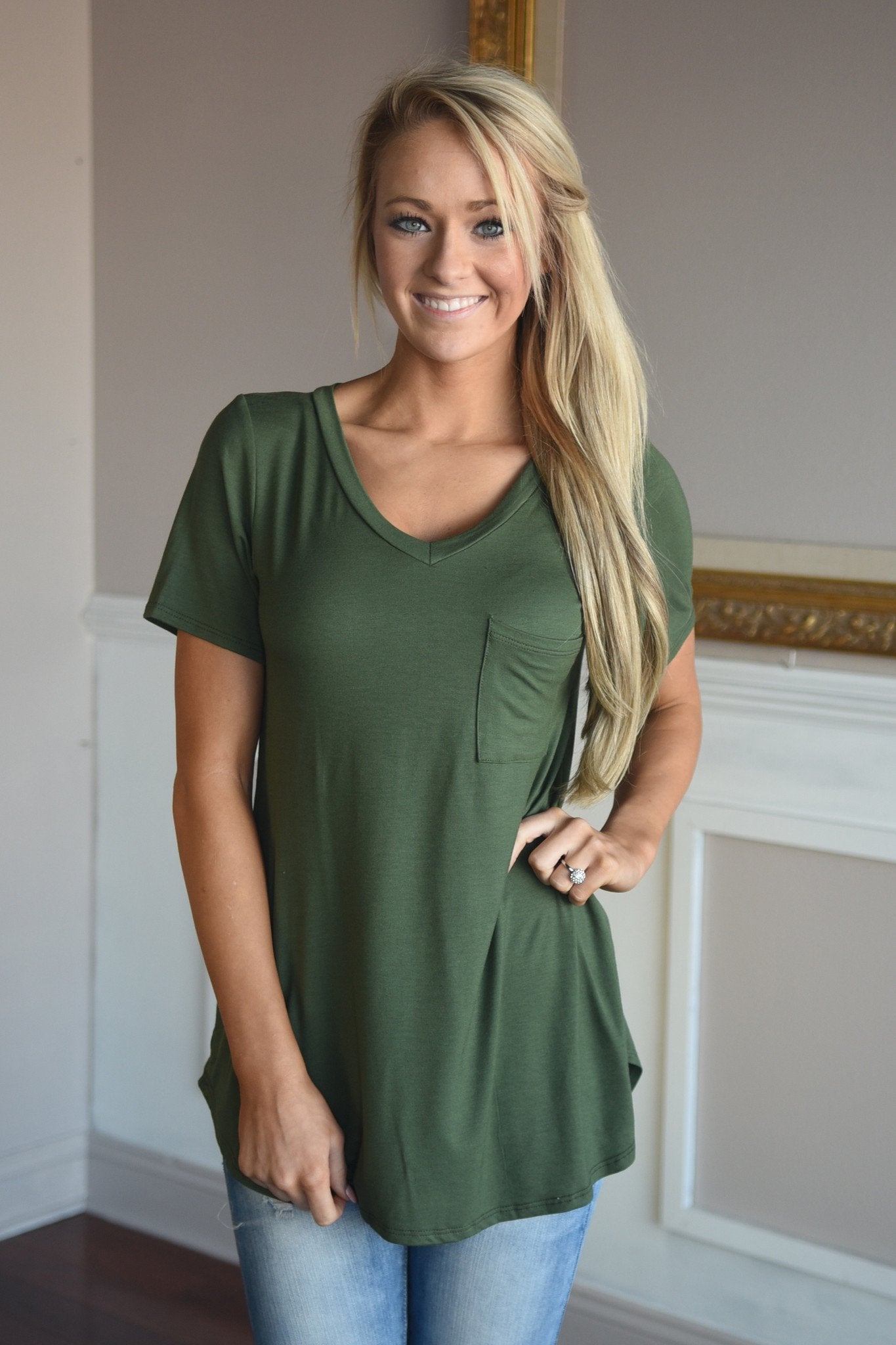 Essential Olive Top ~ Short Sleeve