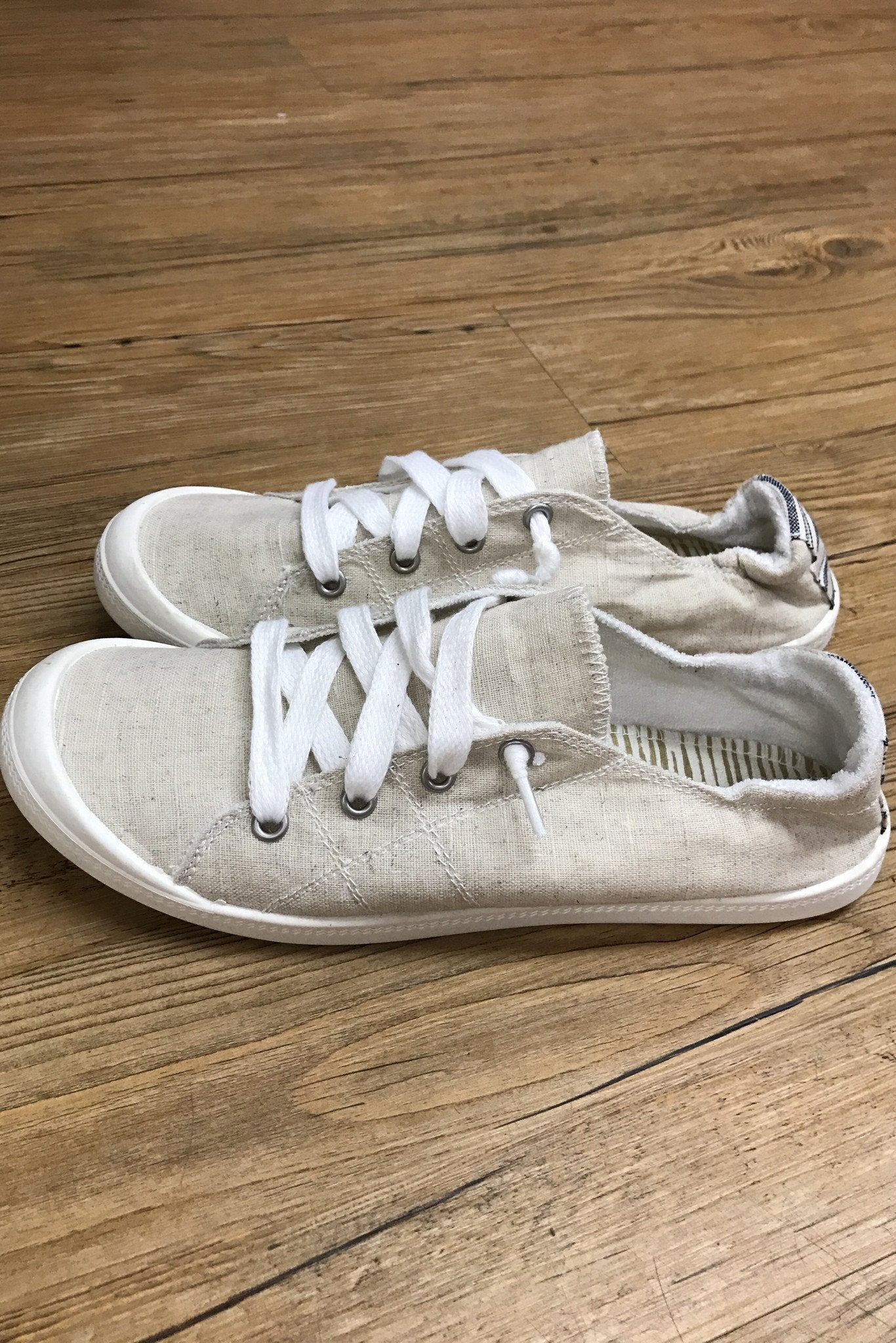 Not Rated ''Rae'' Sneakers ~ Cream – The Pulse Boutique