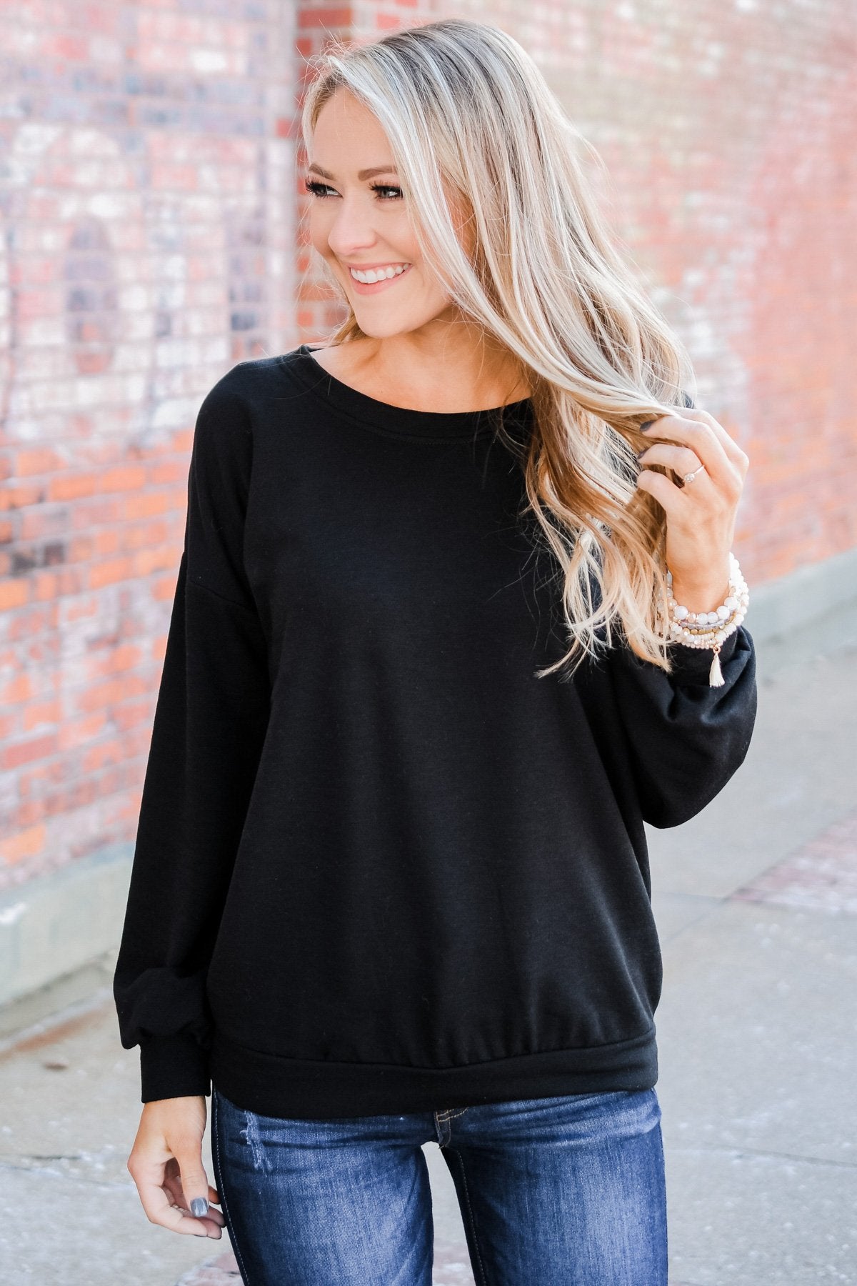 You Make It Easy Pullover Top- Black – The Pulse Boutique